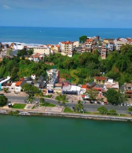 Apartamento com 1/4 no Centro