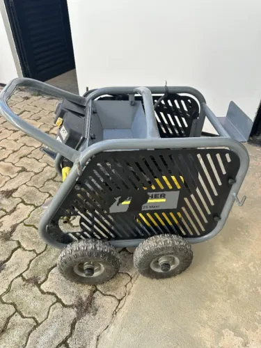 Lavadora de Alta Pressão Karcher HD 10/25 Maxi - 380V Trifásica - Revisada + Garantia
