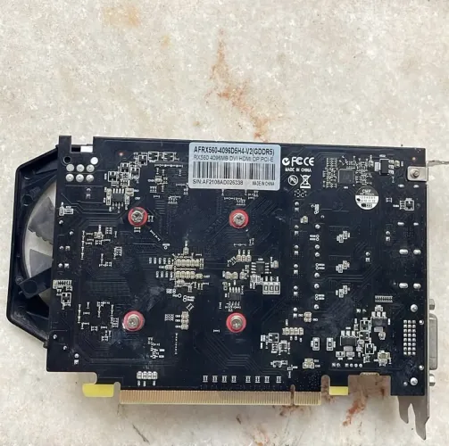 Placa de vídeo AMD Rx 560