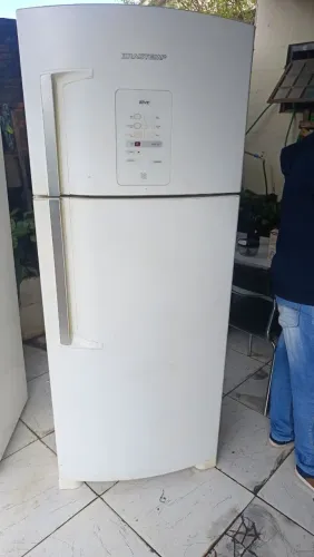 Geladeira fros free funcionando