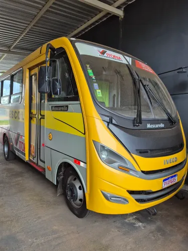 Microônibus Iveco Mascarello