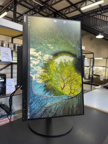 Lote contendo 10 peças monitor LENOVO TOUCH