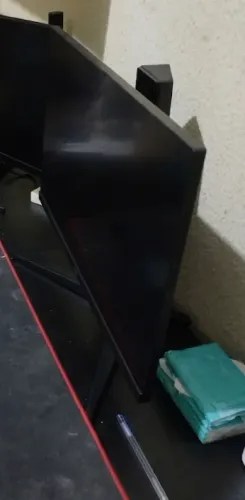 Monitor AOC Tamanho: 24" - Semi Novo (Estado de Zero!)