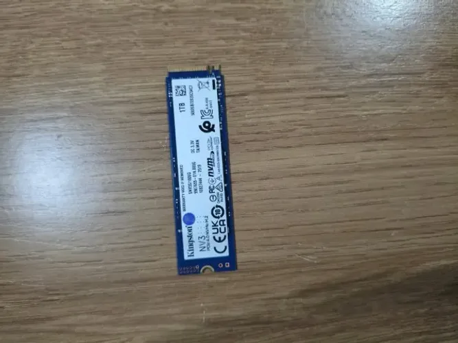 SSD nvme M.2 1tb Kingston