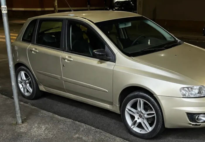 Fiat Stilo 1.8/ 1.8 Connect 8V 103cv 5P 2003