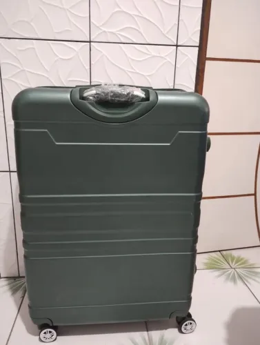 Mala de Viagem Gigante.