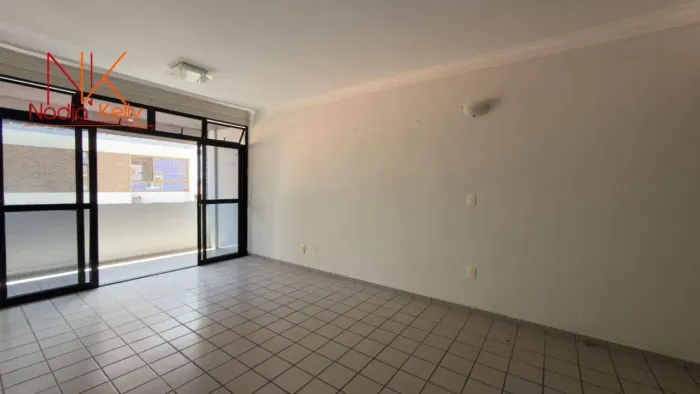 Apartamento com 3 dormitórios à venda, 108 m² por R$ 570.000,00 - Brisamar - João Pessoa/P