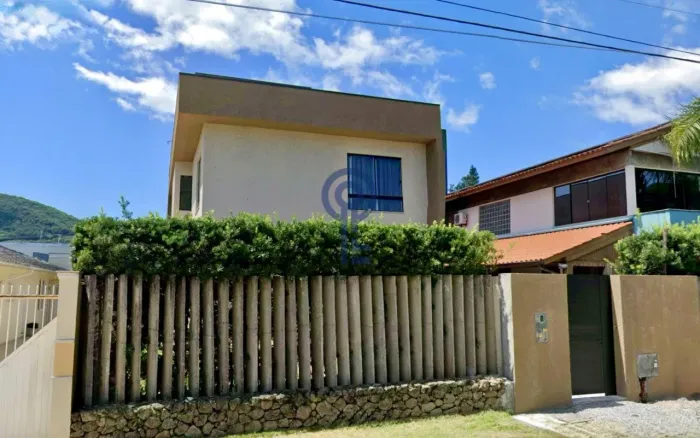 Studio no Córrego Grande