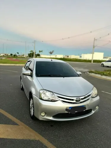 Toyota Etios XLS Sedan 1.5 Flex 16V 4P Mec. 2016