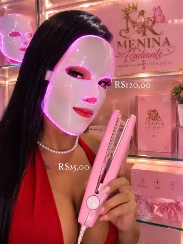 FAMOSINHA DAS BLOGUEIRINHAS 
