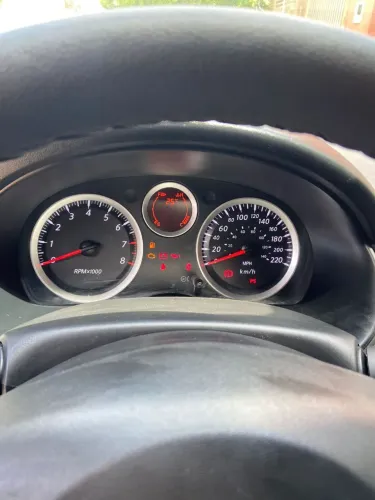 Nissan Sentra 2.0/ 2.0 Flex Fuel 16V Mec. 2013