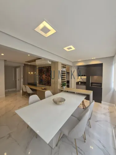 Apartamento à venda no Condomínio ArtVitta: sofisticação e conforto no Taquaral, Campinas-
