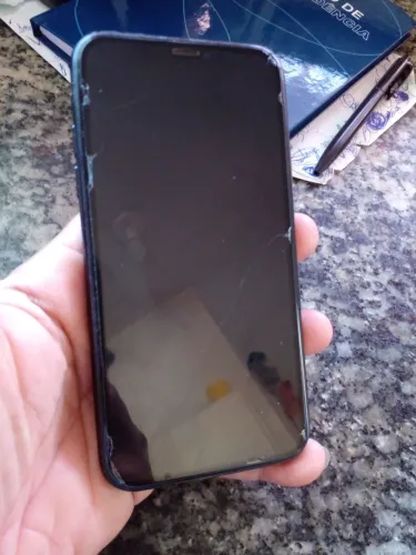 Celular iPhone xr 128