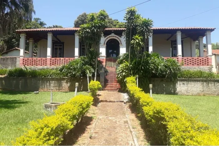 GLEBA DE TERRA À VENDA LOCALIZADA EM PÓLO ESTRATÉGICO DE DESENVOLVIMENTO