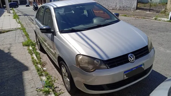 Volkswagen Polo Sedan 1.6 MI Total Flex 8V 4P 2012