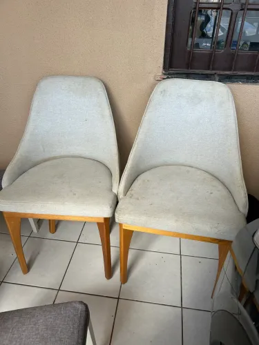 2 cadeiras de JANTAR