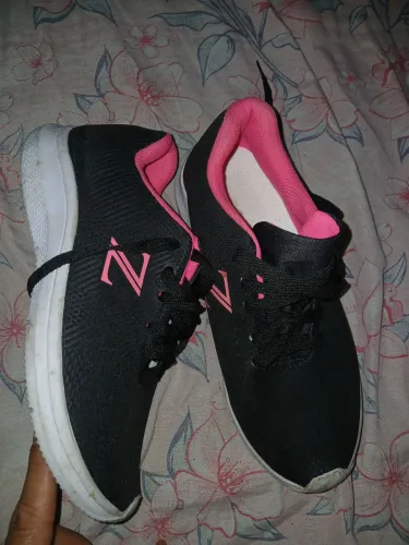 Vende tenis tamanho 35 