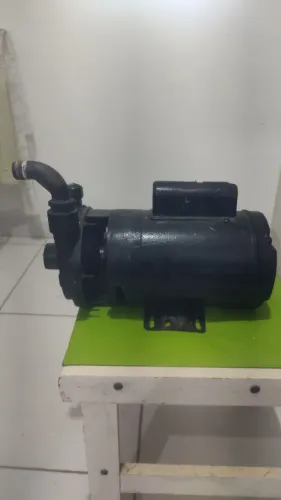 Bomba d'água Dancor de 2 HP