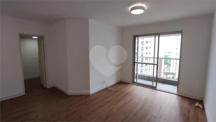 Apartamento com 3 quartos para locação em Santana - SP