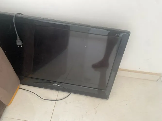 Vende se Tv 42 polegadas marca semp