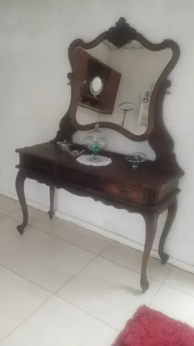 Penteadeira antiga