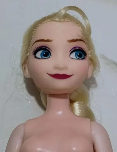 Boneca Elza Frozen Antiga raridade