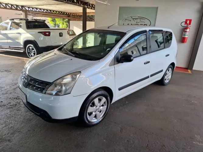 Nissan Livina S 1.6 16V Flex Fuel Mec. 2011