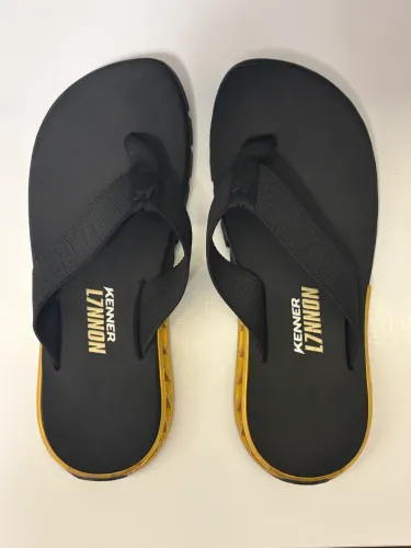 chinelo kenner L7