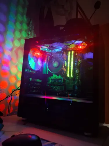 Gabinete Gamer HX300 com 3 fans inclusas