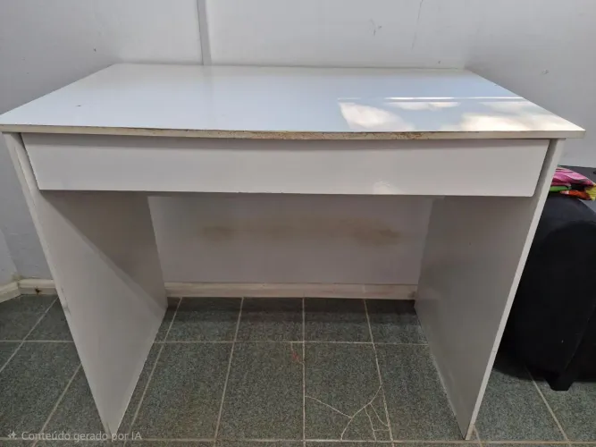 Mesa Escritório Com Gaveta