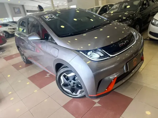 BYD Dolphin EV (Elétrico) 2024