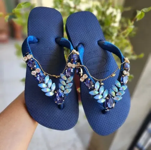 Vendo produtos para customização de havaianas
