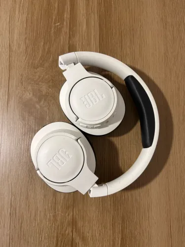 JBL Tune 720BT