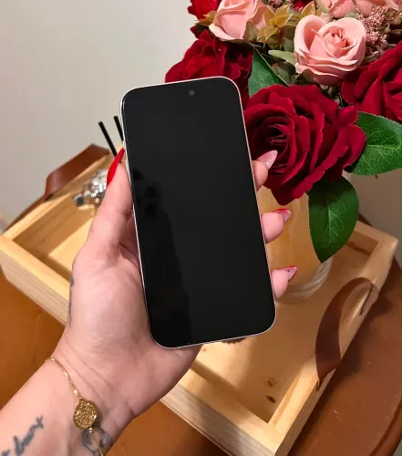 IPHONE 15 - 128GB