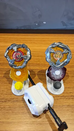 2 Beyblade X Tyranno x Ptera