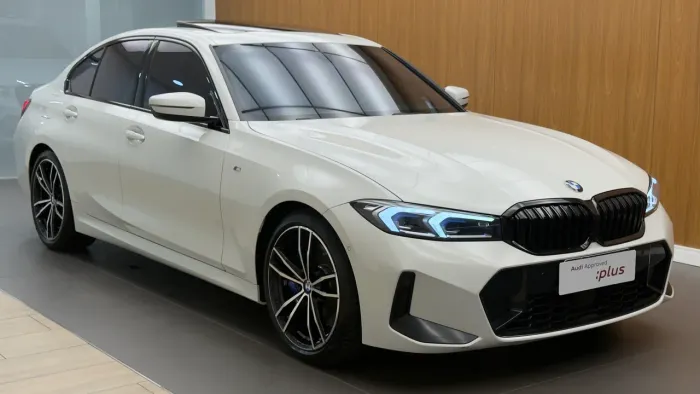 BMW 320I A 2.0 TB M Sport Activeflex 16V 4P 2024