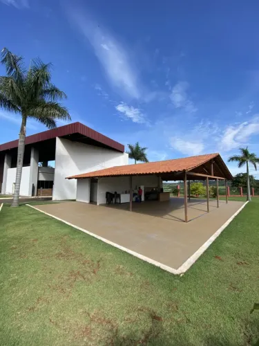 RESERVA DAS AROEIRAS | CONDOMINIO A 15 MINUTOS DO FLAMBOYANT | 1.964 M2