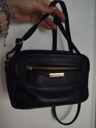 Bolsa de couro preta lê postiche 