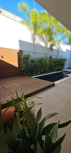Casa com 3 dormitórios à venda, 220 m² por R$ 2.600.000,00 - Parque Residencial Damha III
