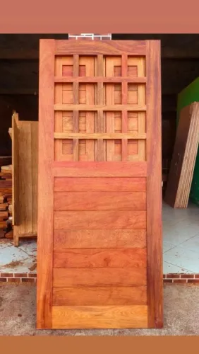 PORTA COM FORRA