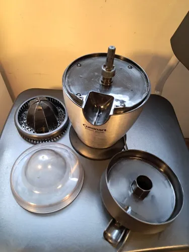Espremedor de cítricos CUISINART 