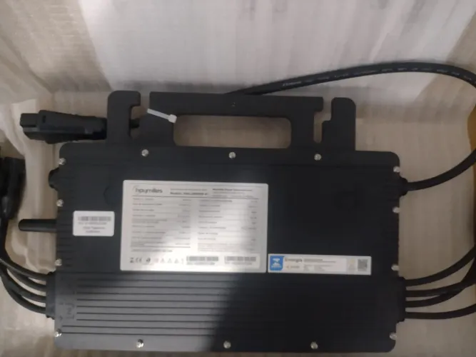 Micro inversor solar fotovoltaico 2000w Hoymilles -modelo 2026