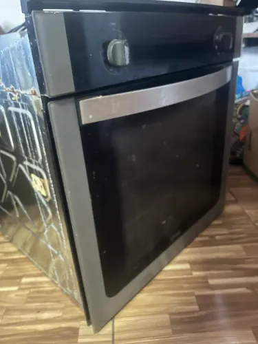 Forno a gás de embutir consul.