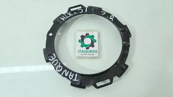 Trava Bomba Tanque Combustivel Toyota Hilux 2.8 2022