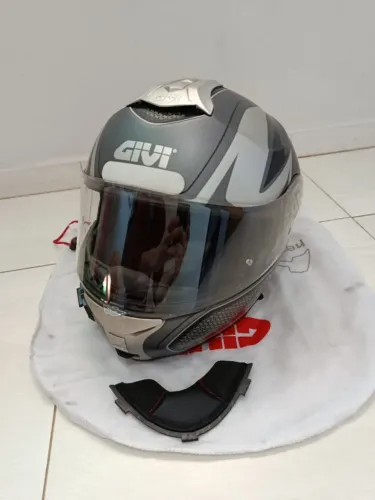 Capacete givi x21 escamoteavel 60