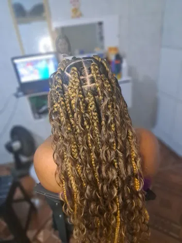 Promoção especial de tranças 20% de desconto no todos os modelos 