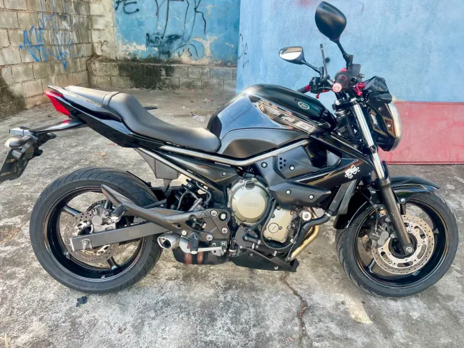 Vendo ou troco XJ6
