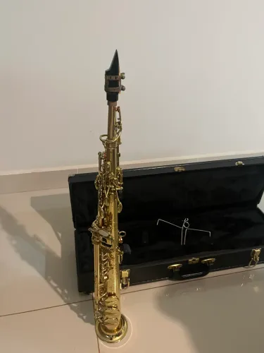 Sax soprano reto Eagle Si b
