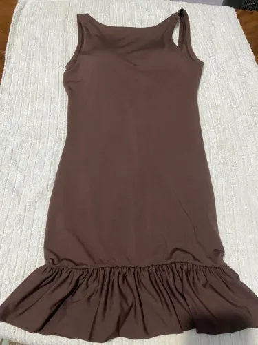 Vestido de malha marrom comprimento 0.80