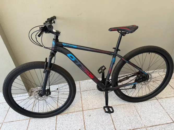Bicicleta aro 29 Gts pro M5 urban (freiios hidráulico)